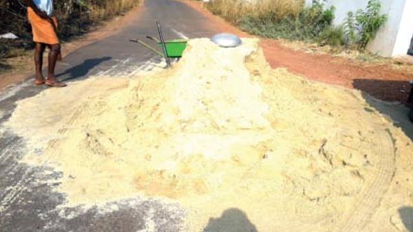 മണലൂറ്റ് സംഘം പോലീസിനെ അപായപ്പെടുത്താൻ ശ്രമിച്ചു: എസ്ഐയും സംഘവും രക്ഷപ്പെട്ടത് തലനാരിഴയ്ക്ക്