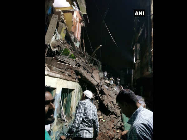 മുംബൈയിലെ ഭീവണ്ടിയില്‍ കെട്ടിടം തകര്‍ന്ന സംഭവം; മരണം 37 ആയി; രക്ഷാ പ്രവര്‍ത്തനം തുടരുന്നു