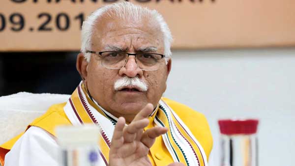 മുസ്ലിങ്ങള്‍ പൊതുസ്ഥലത്ത് നിസ്‌കരിക്കരുത്; വീട്ടില്‍ നിസ്‌കരിക്കണമെന്ന് ഹരിയാന മുഖ്യമന്ത്രി