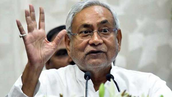 'മദ്യപാനികള്‍ മഹാപാപികള്‍' ; മദ്യദുരന്തങ്ങള്‍ക്ക് നഷ്ടപരിഹാരം നൽകേണ്ടതില്ലെന്ന് നിതീഷ് കുമാർ