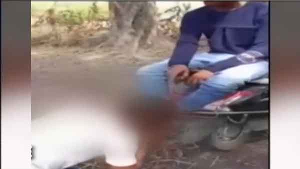 മര്‍ദ്ദിച്ച ശേഷം കാല്‍ നക്കിച്ചു; യുപിയില്‍ ദളിത് വിദ്യാര്‍ത്ഥിയ്‌ക്കെതിരെ ജാതീയ ആക്രമണം