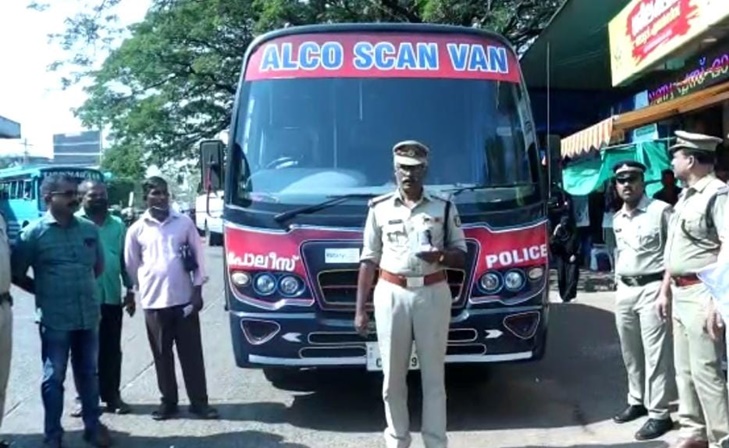 ലഹരി വസ്തുക്കള്‍ ഉപയോഗിച്ച് വാഹനമോടിക്കുന്നവര്‍ക്ക് കേരള പൊലീസിന്റെ ഇരട്ടപൂട്ട്