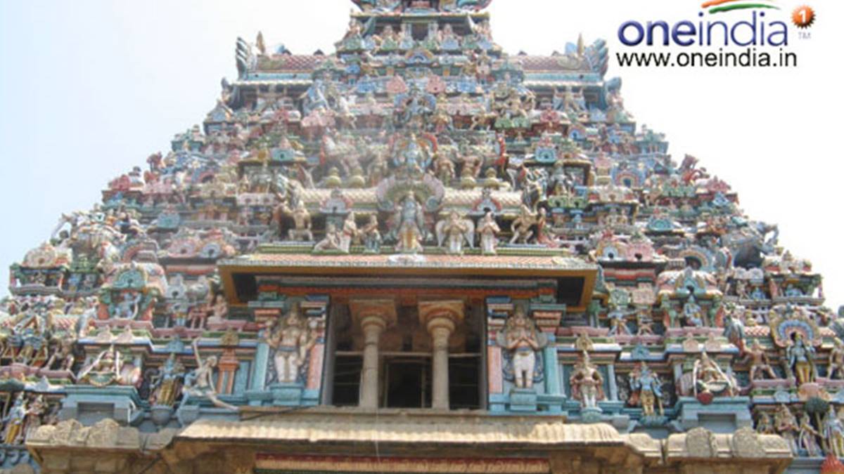 ഒരു ലക്ഷം ഇന്ത്യക്കാർക്ക് 53 ക്ഷേത്രങ്ങൾ; ഏറ്റവും കൂടുതൽ  ഈ സംസ്ഥാനത്ത്