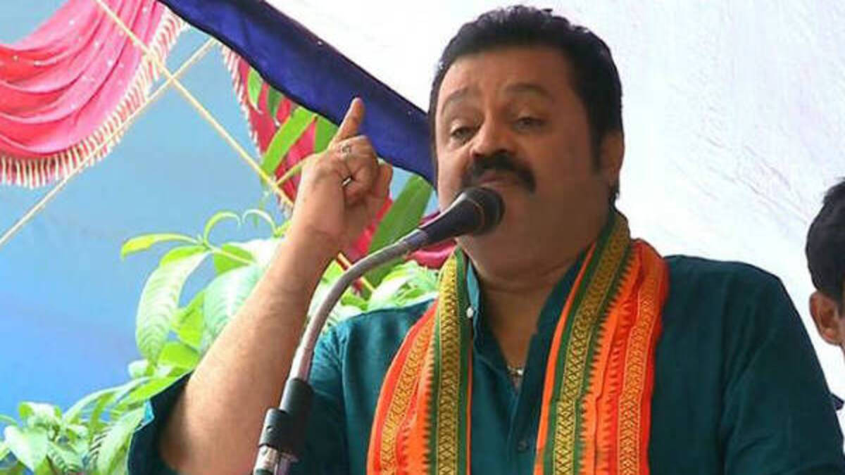 സുരേഷ് ഗോപി വാക്ക് പാലിച്ചു; മുക്കുംപുഴ കോളനിക്കാര്‍ക്ക് ആശ്വാസമായി ഫൈബര്‍ ബോട്ടി എത്തി