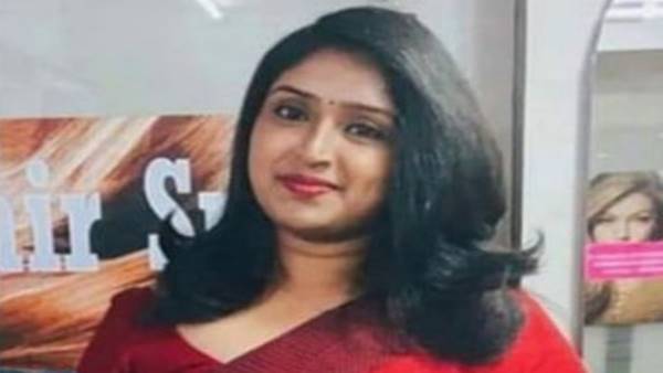 വ്യാജരേഖയുണ്ടാക്കി അഭിഭാഷകയായി പ്രാക്ടീസ്; ഒളിവില്‍ കഴിഞ്ഞ സെസി സേവ്യര്‍ കീഴടങ്ങി