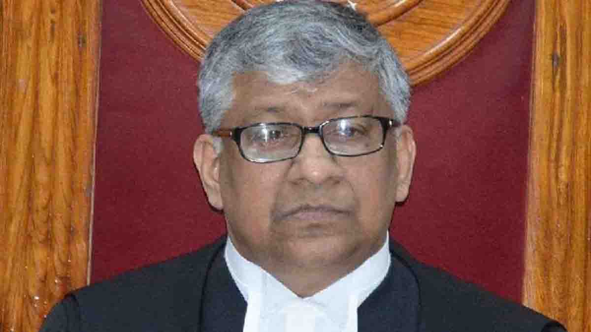 മുന്‍ ഹൈക്കോടതി ചീഫ് ജസ്റ്റിസ്  ജസ്റ്റിസ് തോട്ടത്തില്‍ ബി രാധാകൃഷ്ണന്‍ അന്തരിച്ചു