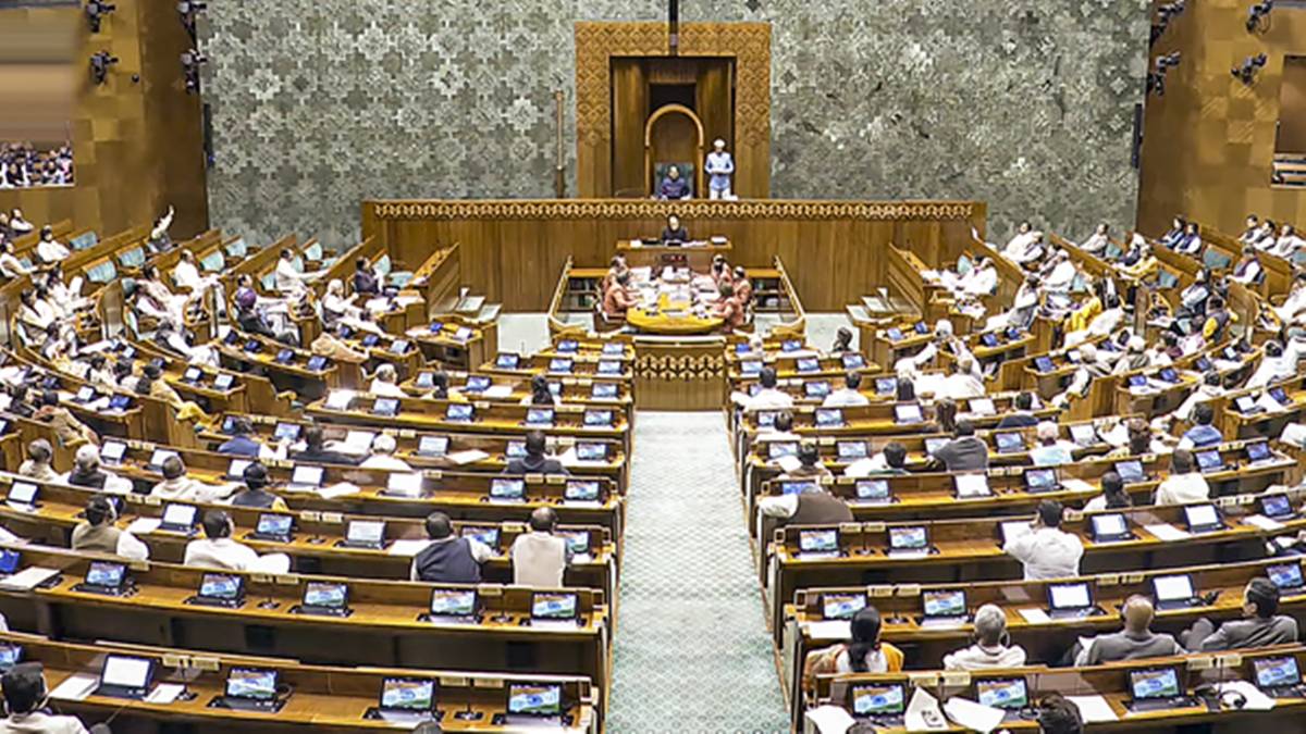 വഖഫ് ബില്ല് നാളെ പാർലമെന്റില്‍ അവതരിപ്പിച്ചേക്കും: നിർണ്ണായക നീക്കവുമായി കേന്ദ്ര സർക്കാർ