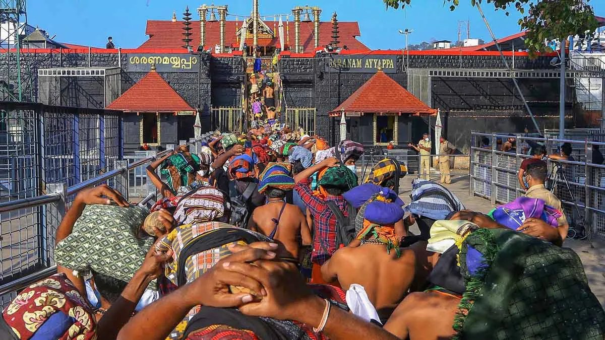 ശബരിമലയിൽ ഇന്ന് മകരവിളക്ക്; ശരണമന്ത്രങ്ങളാൽ മുഖരിതമായി സന്നിധാനം
