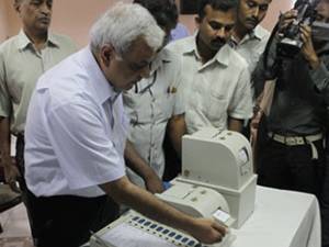 Voter Verified Paper Audit Trail Voter Verified Paper Audit Trail