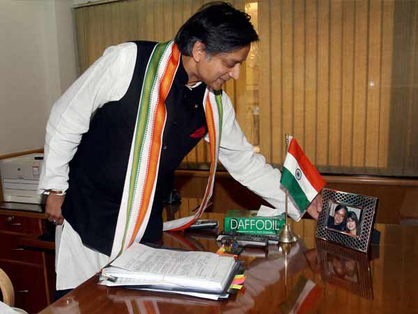 കേരളത്തില് ഐഐടിക്കായി ശ്രമിക്കും കേരളത്തില് ഐഐടിക്കായി ശ്രമിക്കും