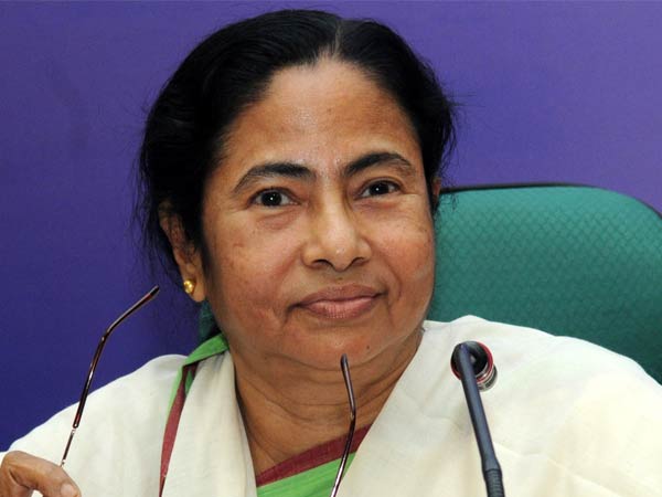 മമത ബാനര്‍ജി 