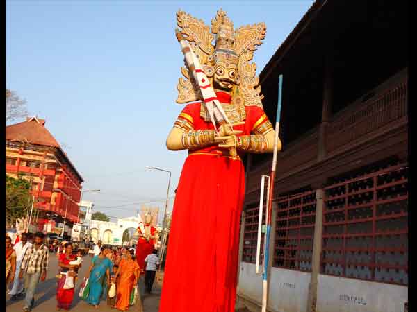 അര്‍ജുനന്‍