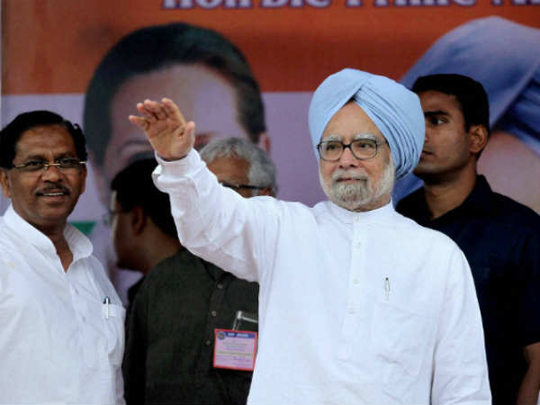 മന്മോഹന് സിംഹ് റാലിയെ അഭിസംബോധന ചെയ്യുന്നു. മന്മോഹന് സിംഹ് റാലിയെ അഭിസംബോധന ചെയ്യുന്നു.