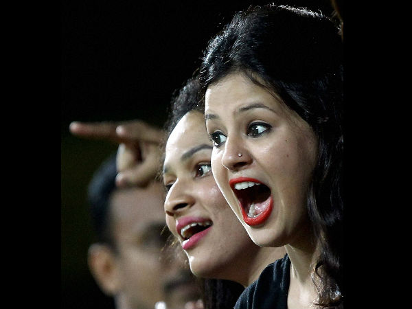 സാക്ഷിയാണ് താരം സാക്ഷിയാണ് താരം