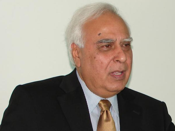 കപില്‍ സിബല്‍