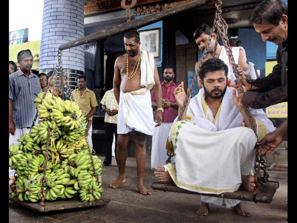 ശ്രീശാന്തിന് തുലാഭാരം