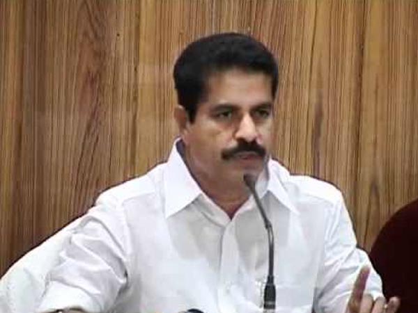 അടൂര്‍ പ്രകാശ്