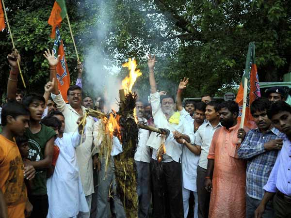 ബിഹാറില്‍ പ്രതിഷേധം