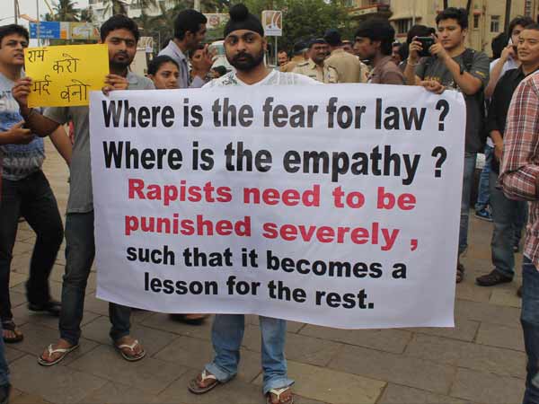 ചമയങ്ങളില്ലാതെ അവള്‍ക്ക് വേണ്ടി