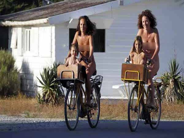 സ്വിസ് യാത്രികര്‍