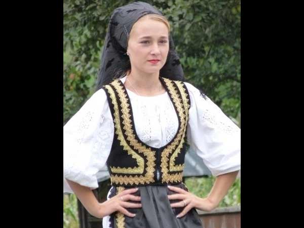 കമ്പോഡിയയിലെ പെണ്ണുങ്ങള്‍