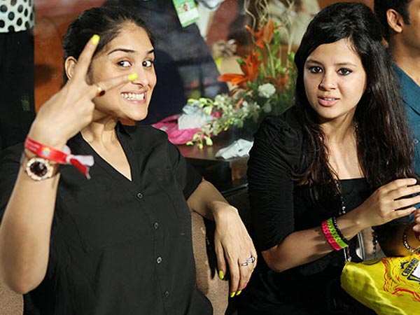 ഇതെങ്ങനെയുണ്ട്