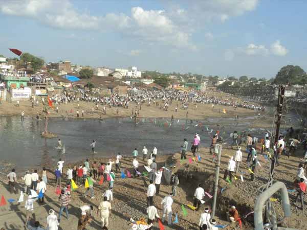 കല്ലിന് പകരം? കല്ലിന് പകരം?