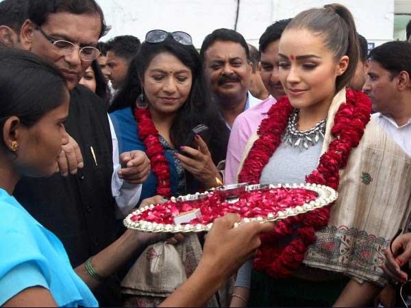 വരവേല്‍പ്പ്