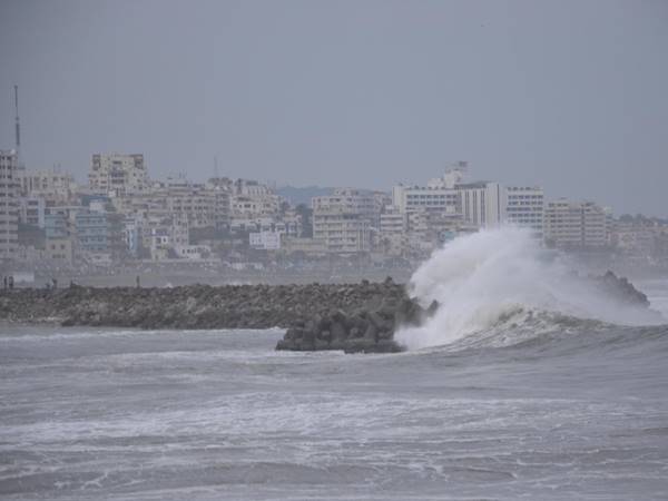 രക്ഷാപ്രവര്ത്തനം രക്ഷാപ്രവര്ത്തനം