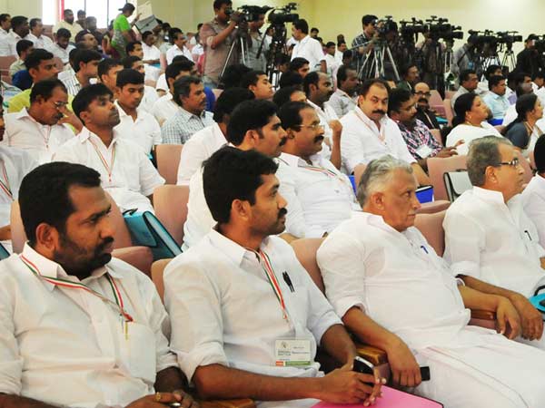  സദസ്സ്