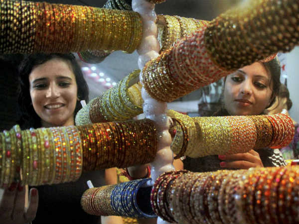 ജമ്മുവില്‍ വളകിലുക്കം