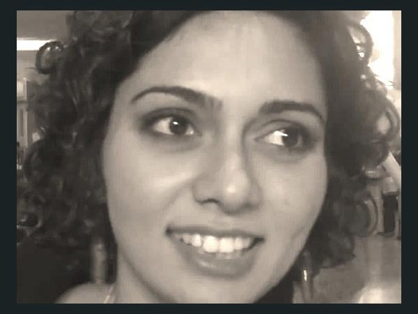 തടവില് തടവില്