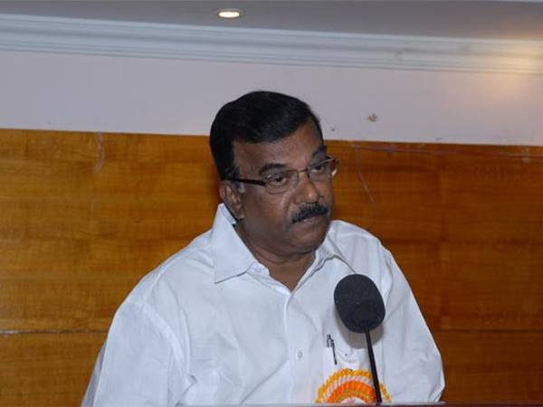 സി ദിവാകരന്‍