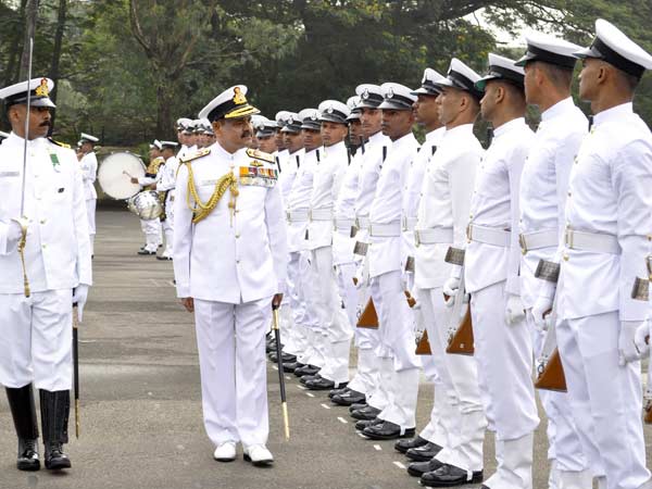 കമ്മീഷനിങ് പരേഡ്