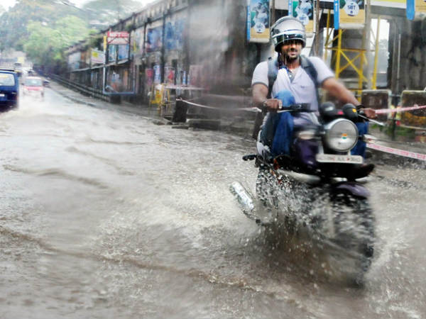 വെള്ളം വെള്ളം സര്‍വ്വത്ര