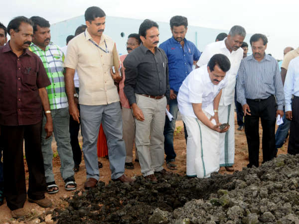 വളവും കിട്ടും വളവും കിട്ടും