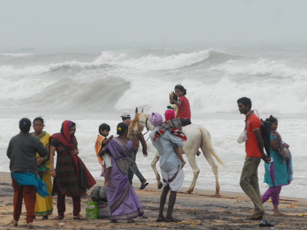 ആസ്വദിയ്ക്കാം ഈ കടല്‍കാഴ്ചകള്‍