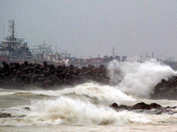 ആള്‍ നാശം