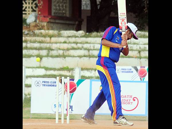  അടിച്ചുപറത്തിയാലോ