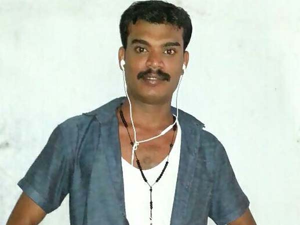 കൂറുമാറ്റത്തിന് പിന്നിലും ജയിലിലെ മൊബൈല്‍ ഫോണോ