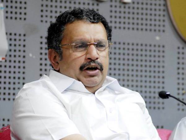 കെ മുരളീധരന്‍