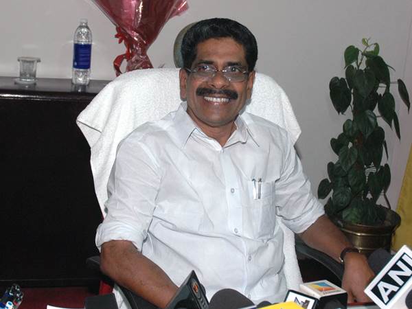 മുല്ലപ്പള്ളിരാമചന്ദ്രന്‍