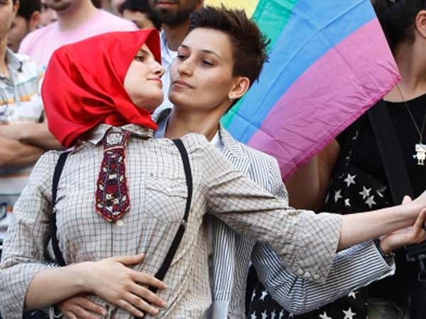 പതിനഞ്ചോളം രാജ്യങ്ങള് പതിനഞ്ചോളം രാജ്യങ്ങള്