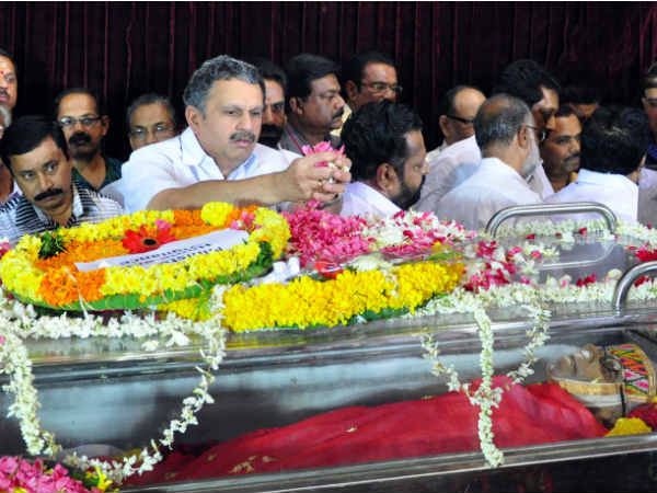 കെ മുരളീധരന്‍