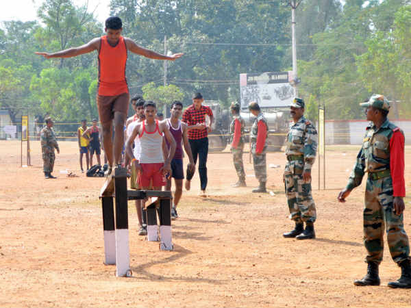 വീഴ്ത്തല്ലേ ഈശ്വരാ...