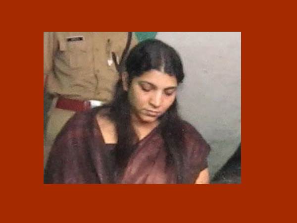 കാപ്പി കളര്‍