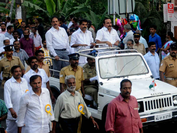 ആഘോഷം ഘോഷയാത്ര