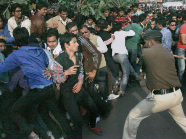 പ്രതിഷേധം പ്രതിഷേധം