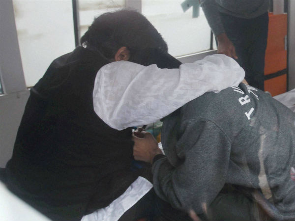 കണ്ണു നനയിക്കും