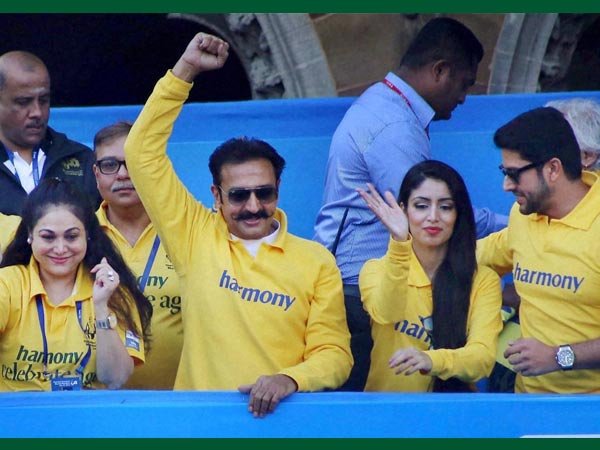 ടിന അംബാനിയും അഫ്താബും